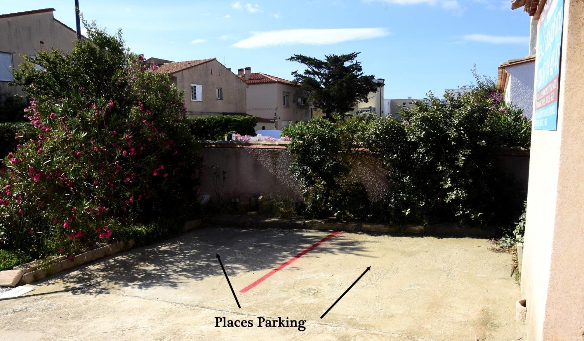 Les 2 Dauphins Apartment Le Barcares Exterior photo